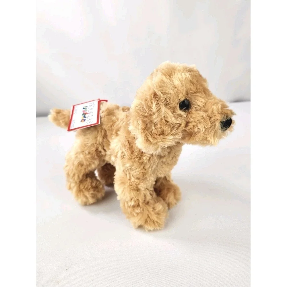 NEW THATCHER the Plush GOLDEN RETRIEVER Dog Stuffed Animal Douglas Toys #4011